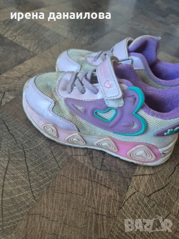 Детски маратонки за момиче 29