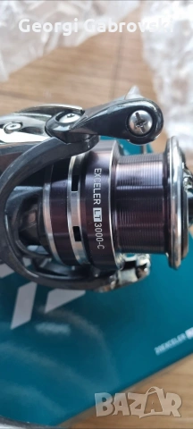 Продавам макара с преден аванс DAIWA EXELER LT 3000-C, снимка 3 - Макари - 53807581