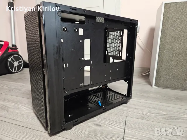 Кутия за компютър Thermaltake Versa h18 , снимка 4 - Захранвания и кутии - 48928368