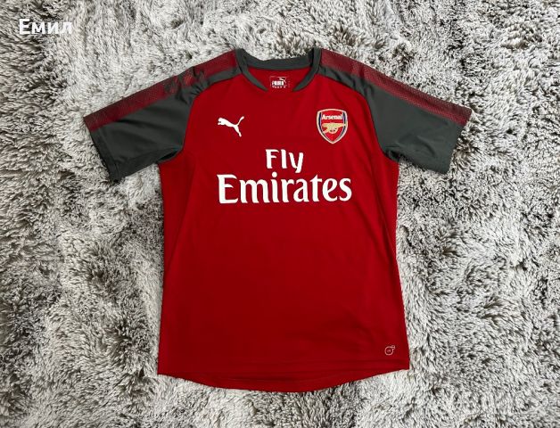 Оригинална тениска Puma x Arsenal F.C. Размер S, снимка 1 - Тениски - 46408785
