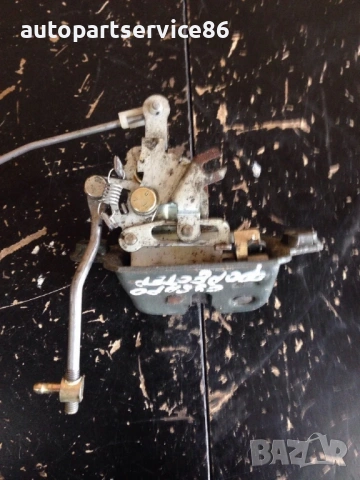 Брава за задна врата на багажника за Subaru Forester (2001), снимка 2 - Части - 54218680