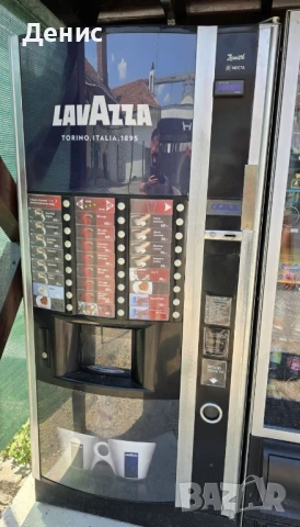 Вендинг кафемашина Zenith Necta, снимка 3 - Вендинг машини - 50764878
