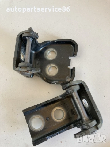 Горна Задна Дясна Панти на Вратата за Peugeot 3008 1.6 HDI (2010), снимка 2 - Части - 53570980