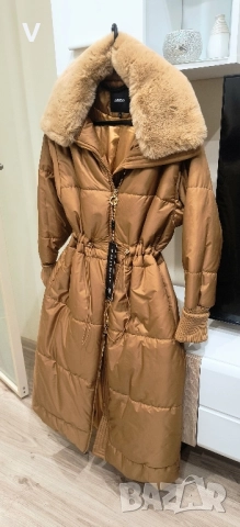 Нови дрехи Junona Юнона карамелено дълго зимно яке с пух топ бюстие кожен панталон клин , снимка 2 - Якета - 52414628