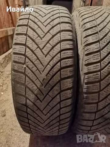 Продавам 2 броя зимни гуми 205.55.16 на 1 сезон дот 2022 Vresstain , снимка 2 - Гуми и джанти - 53993199