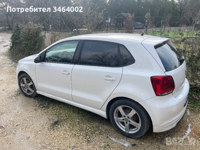 Vw Polo 2010г цяла или на части!, снимка 2 - Части - 53439860