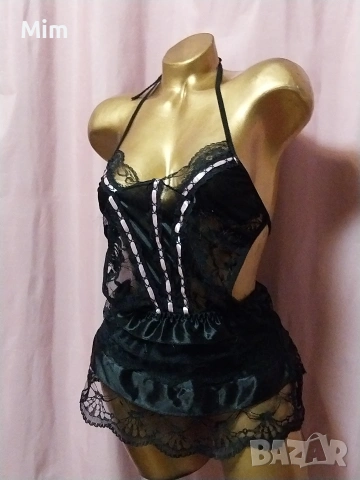 S Черна дантелена нощница 