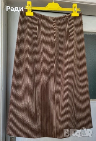 Продавам дамски костюм зелен сребрист и кафяв, снимка 7 - Костюми - 46938229