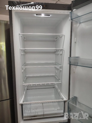 Хладилник с фризер Siemens, снимка 2 - Хладилници - 52234283