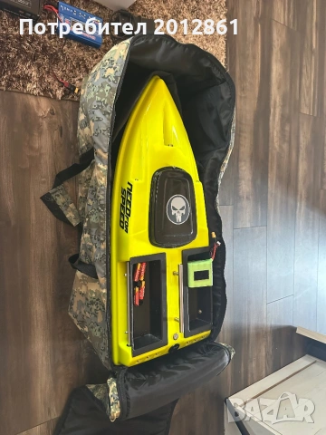 Лодка за захранка, снимка 2 - Стръв и захранки - 53958488