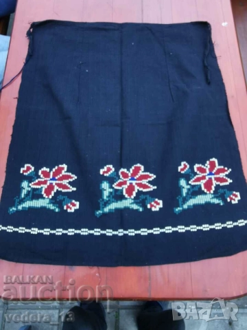 народна носия-престилка