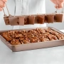 Форма за печене с разделители – 18 равни порции, незалепващо покритие и перфектни сладкиши у дома, снимка 7