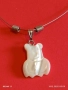 Сребърно колие с висулка от бял седеф МЕЧЕ символизира нежност и закрила 36919, снимка 1