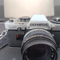 Фотоапарат  Olympus OM10, снимка 2 - Фотоапарати - 45026872