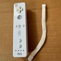 ОРИГИНАЛЕН Контролер за Nintendo Wii Нинтендо, снимка 2 - Аксесоари - 46138734