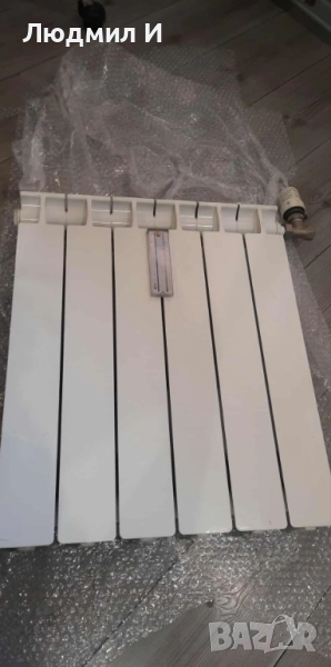 РАДИАТОР с 6 глидера и термоглава, снимка 1