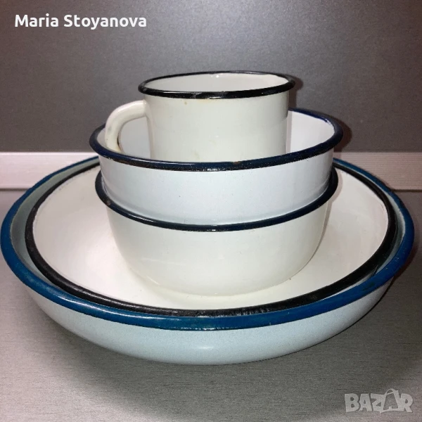 Емайлирани тавички, купички и канче, снимка 1