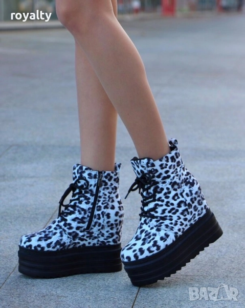 Боти на платформа - леопардов принт (бяло с черно) - BML88, снимка 1