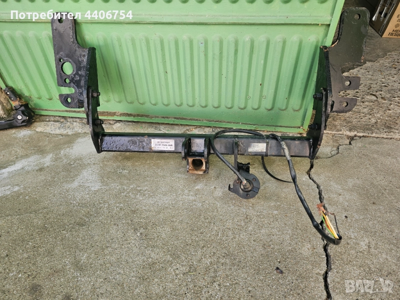 Теглич за Toyota Avensis , снимка 1