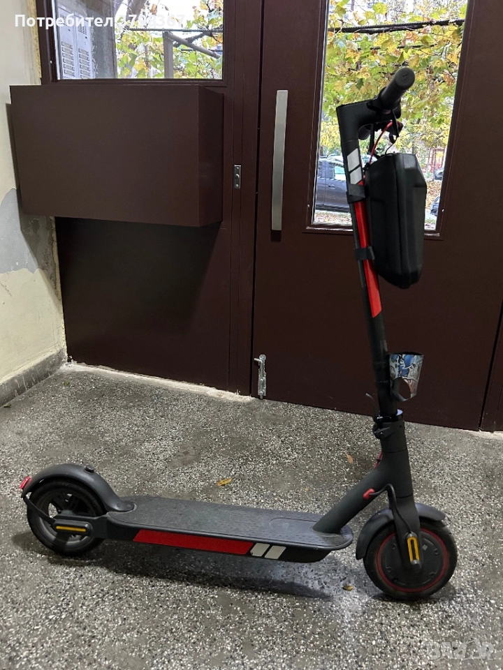 Mi Electric Scooter Pro, снимка 1