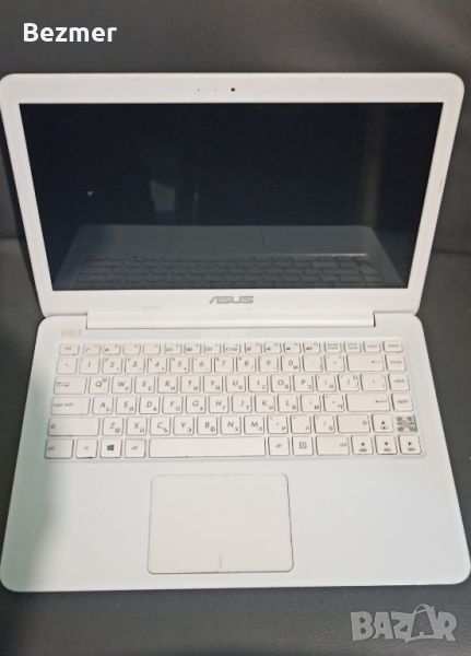 Лаптоп Asus, със забележки, снимка 1