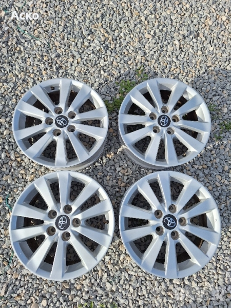 5x114.3. 16 цола. 6 1/2j ET45 оригинални Toyota , снимка 1