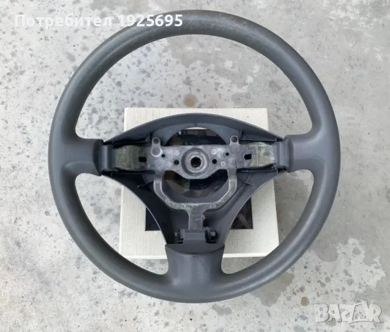 Волан за Toyota Yaris , снимка 1 - Аксесоари и консумативи - 48004760