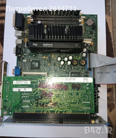 Платка Intel pentium 2 , снимка 1 - Дънни платки - 45241039