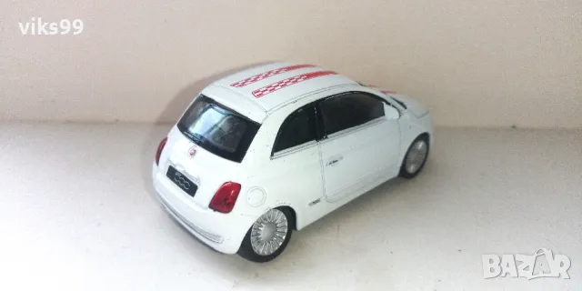 Fiat 500 2007 Welly 44009 - Мащаб 1:43, снимка 4 - Колекции - 47940257