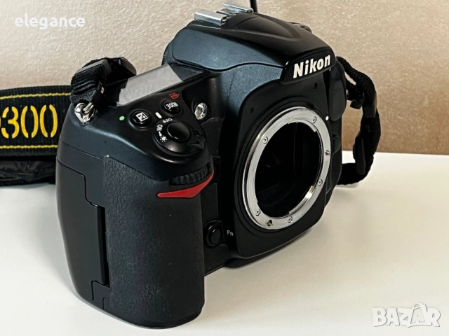 Фотоапарат Nikon D300 , снимка 4 - Фотоапарати - 51977951