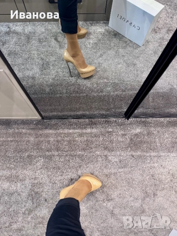 Оригинални дамски обувки CASADEI, снимка 7 - Дамски обувки на ток - 52771822