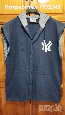 Спортен суичър без ръкави,с качулка, оригинален на New York Yankee's , снимка 4 - Спортни дрехи, екипи - 45033673