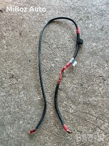 Плюсов кабел генератор N43 BMW БМВ