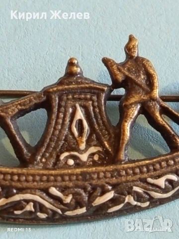 Брошка в Дамасценски стил гондола с гондолиер за КОЛЕКЦИЯ 51668, снимка 2 - Антикварни и старинни предмети - 53160306