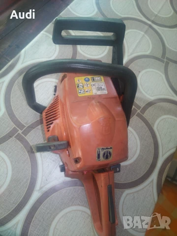 Бензинова резачка за дърва HUSQVARNA 142, снимка 2 - Градинска техника - 50725203