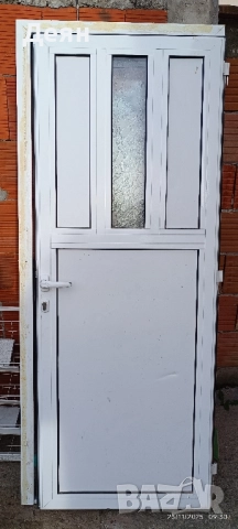 Входна ПВЦ врата