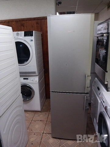 Сив комбиниран хладилник с фризер Liebherr с 2 години гаранция!