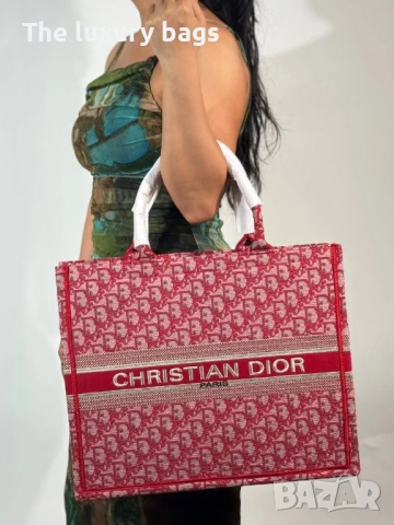 Стилна дамска чанта , снимка 9 - Чанти - 50935810