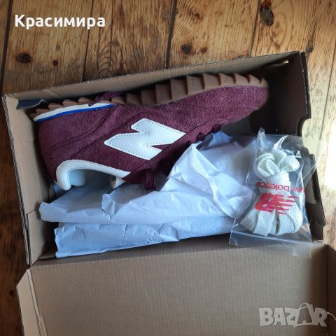 New Balance URC30RD 42 номер, снимка 5 - Маратонки - 46111960