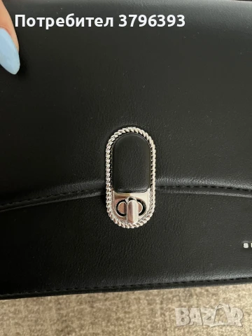 Малка дамска чанта, снимка 4 - Чанти - 50917858