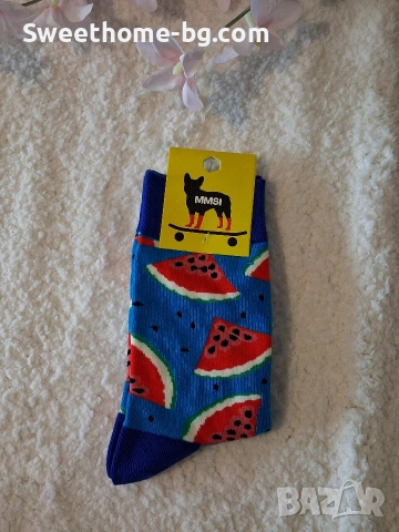 чорапи с десен , снимка 4 - Дамски чорапи - 53161961