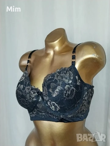 hunkemoller 85 D Черен дантелен сутиен, снимка 2 - Бельо - 51058800