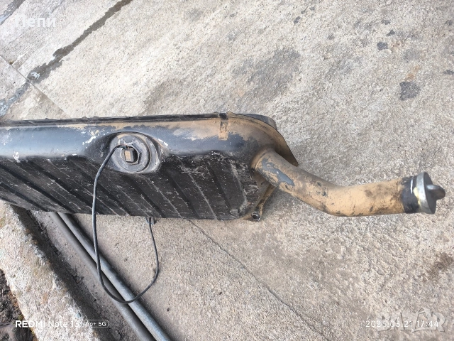 Резервоар за Мерцедес 190, снимка 2 - Части - 53940917