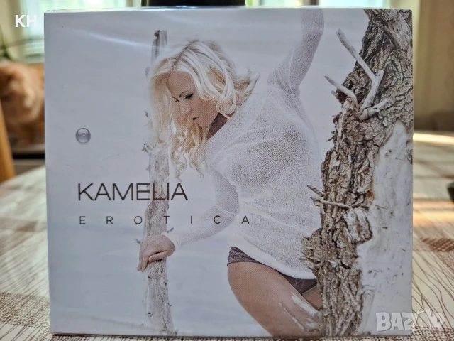КАМЕЛИЯ-ЕРОТИКА