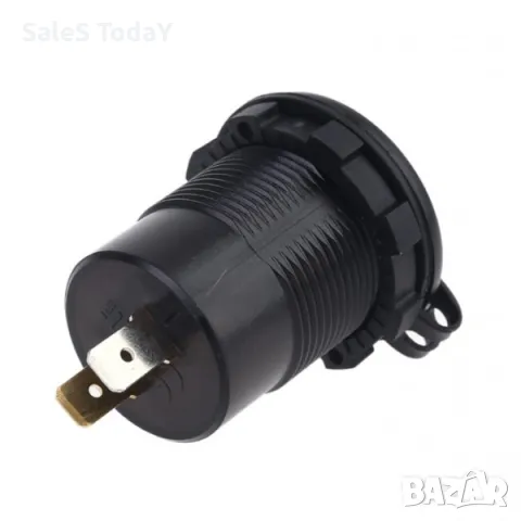 Адаптер за запалка с волтметър, USB порт и Type-C порт, снимка 2 - Аксесоари и консумативи - 49823697