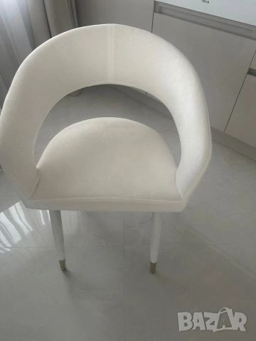Трапезен стол кресло - бял велур, снимка 2 - Столове - 53613885