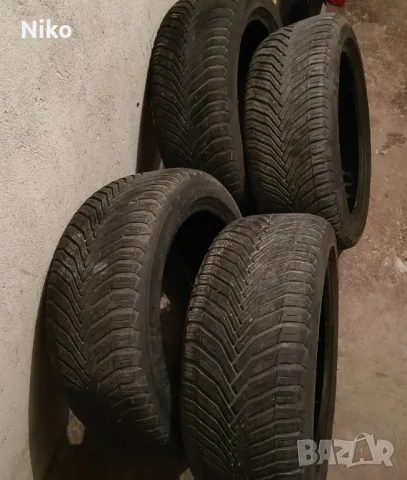 Всесезонни гуми Michelin Crossclimate2. 235/45 R18, снимка 2 - Гуми и джанти - 48114308