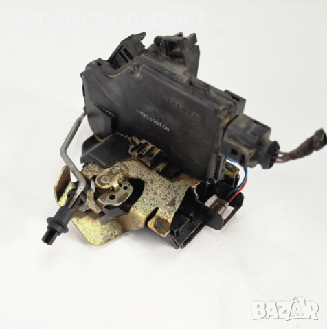 Задна Дясна Брава Ауди А6 Ц5 Audi A6 C5 Allroad 99-05г OEM 4b1839016b