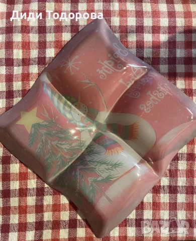 Коледна чиния, снимка 2 - Чинии - 52950874