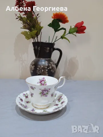 Двоен сет за чай -Royal Albert Sweet Violets Vintage, снимка 2 - Чаши - 47248030